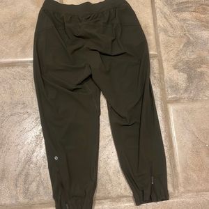 Lululemon adapted state joggers